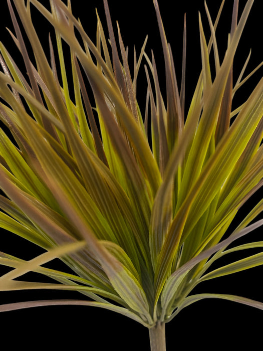 Artificial Green & Brown Grass Spray – Natural Textured Foliage
